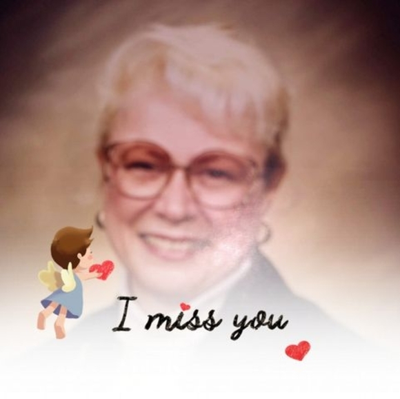 Meet your Posher, Janet - Picture 1 of 1